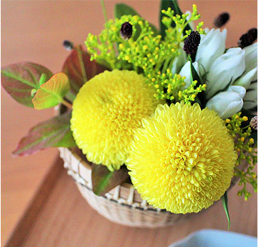 まんまるマムでお月見アレンジ